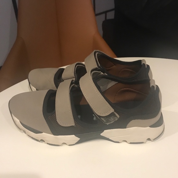 marni velcro sneakers